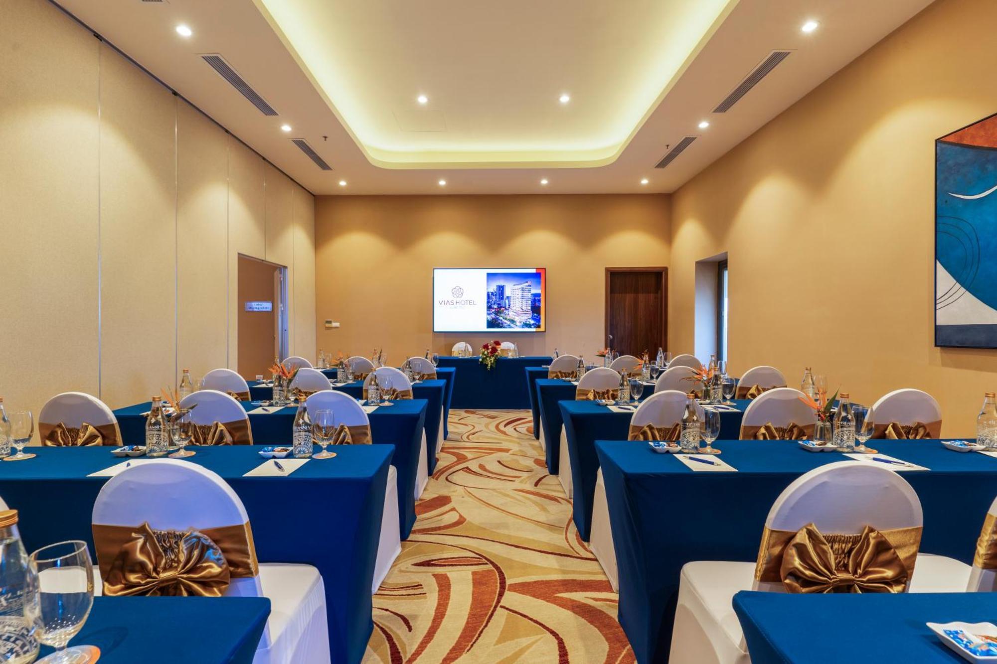 Vias Hotel Vung Tau - Transportation Included Bagian luar foto